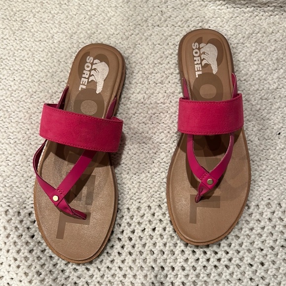 Sorel Women's Pink Sandals Size 10 - Picture 1 of 7